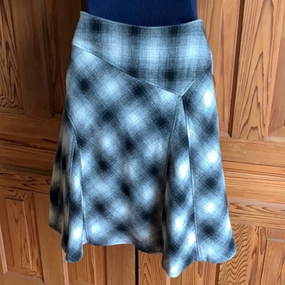 Black and White Tribal Wool Plaid Skirt - Picture 3 of 8